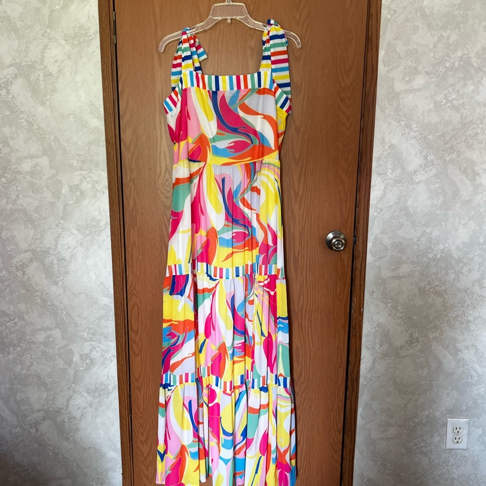 Flying Tomato Multicolor Swirl Maxi Dress